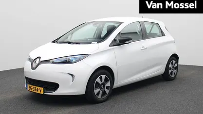 Wit Gebruikt 2019 Renault Zoe Life Hatchback | € 9.900 (Eerlijke prijs)