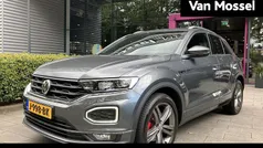 Grijs Gebruikt 2020 VW T-Roc Business SUV | € 27.900 (Eerlijke prijs)