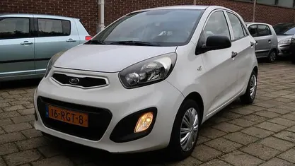 Gebruikt 2011 Kia Picanto Hatchback | € 4.500 (Eerlijke prijs)