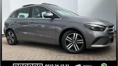 Grijs Gebruikt 2021 Mercedes B180 Business MPV | € 27.900 (Eerlijke prijs)