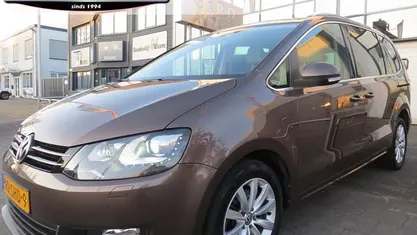 Bruin Occasion 2011 VW Sharan Highline MPV | € 13.900 (Eerlijke prijs)