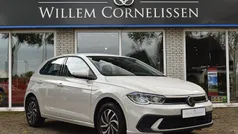 Grijs Gebruikt 2023 VW Polo Business Hatchback | € 21.950 (Eerlijke prijs)