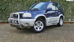Blauw Gebruikt 2003 Suzuki Grand Vitara Limited SUV | € 5.895 (Eerlijke prijs)