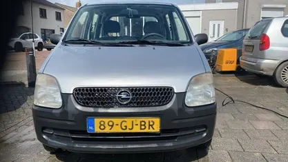 Grijs Occasion 2000 Opel Agila Hatchback | € 950 (Eerlijke prijs)