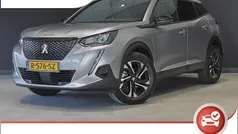 Grijs Gebruikt 2022 Peugeot 2008 Allure SUV | € 19.725 (Eerlijke prijs)
