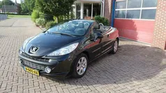Zwart Gebruikt 2009 Peugeot 207 CC Cabriolet | € 4.750 (Eerlijke prijs)
