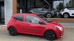 Rood Gebruikt 2012 Renault Twingo Collection Hatchback | € 2.990 (Eerlijke prijs)