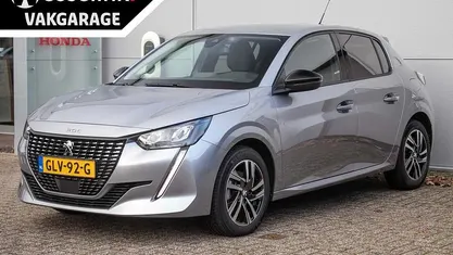 Gebruikt 2023 Peugeot 208 Allure Hatchback | € 17.450 (Eerlijke prijs)