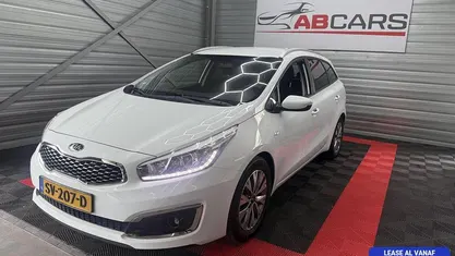 Wit Gebruikt 2018 Kia Ceed Sportswagon Stationwagen | € 10.750 (Eerlijke prijs)