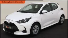 Wit Gebruikt 2025 Toyota Yaris Hybrid Comfort Hatchback | € 26.450 (Eerlijke prijs)
