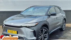 Grijs Gebruikt 2022 Toyota bZ4X Edition SUV | € 34.900 (Eerlijke prijs)