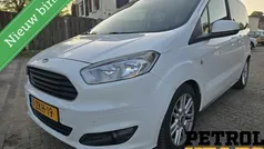 Gebruikt 2015 Ford Tourneo Courier MPV | € 8.490 (Eerlijke prijs)