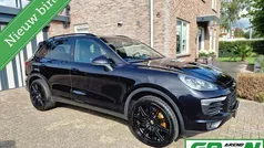 Zwart Gebruikt 2015 Porsche Cayenne SUV | € 29.450 (Super prijs)