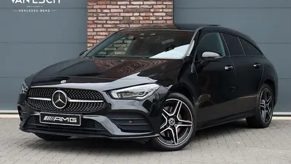 Zwart Gebruikt 2023 Mercedes CLA250 Shooting Brake AMG line Stationwagen | € 36.500 (Eerlijke prijs)