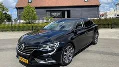 Zwart Gebruikt 2017 Renault Talisman Zen Sedan | € 9.700 (Eerlijke prijs)