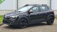 Gebruikt 2024 Dacia Sandero Extreme Hatchback | € 26.180 (Eerlijke prijs)