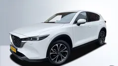 Rhodium white (wit parelmoer) Gebruikt 2024 Mazda CX-5 Exclusive-Line SUV | € 42.845 (Eerlijke prijs)