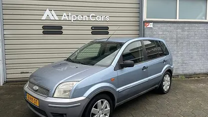 Grijs Gebruikt 2005 Ford Fusion Futura MPV | € 2.450 (Eerlijke prijs)