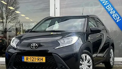 Gebruikt 2022 Toyota Aygo X Play SUV | € 15.900 (Goede deal)