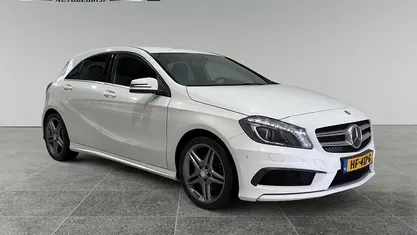 Wit Gebruikt 2015 Mercedes A180 Ambition Hatchback | € 14.995 (Eerlijke prijs)