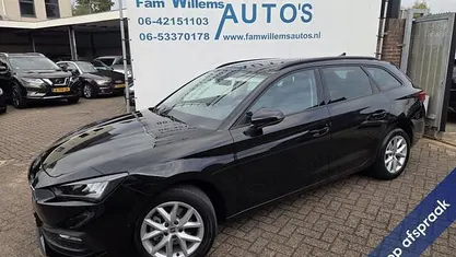 Gebruikt 2022 Seat Leon Style Stationwagen | € 17.997 (Eerlijke prijs)