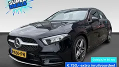 Zwart Gebruikt 2020 Mercedes A180 Business Hatchback | € 25.925 (Eerlijke prijs)