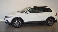 Gebruikt 2023 VW Tiguan Life SUV | € 35.138 (Eerlijke prijs)