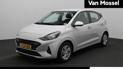 Occasion Hyundai i10 Comfort 67 PK (49 kW) 2024 Grijs Hatchback