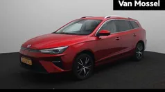 Rood Gebruikt 2023 MG MG5 EV Long Range Luxury Stationwagen | € 23.495 (Super prijs)