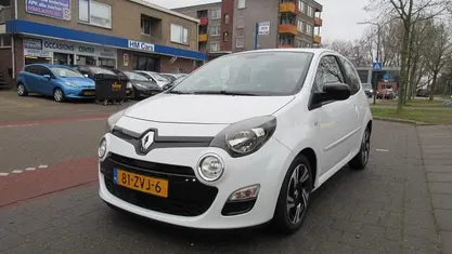 Wit Gebruikt 2013 Renault Twingo Dynamique Hatchback | € 4.250 (Eerlijke prijs)