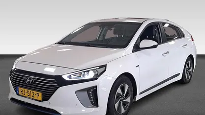 Occasion 2018 Hyundai Ioniq Premium Hatchback | € 13.930 (Eerlijke prijs)