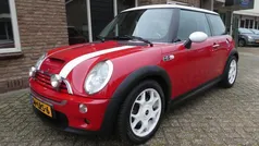 Rood Gebruikt 2002 Mini Cooper S Hatchback | € 3.900 (Eerlijke prijs)