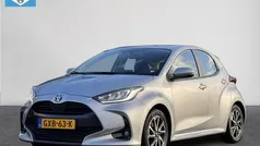 Grijs Gebruikt 2023 Toyota Yaris Hatchback | € 22.850 (Eerlijke prijs)