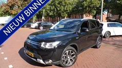Zwart Gebruikt 2015 Mitsubishi Outlander Edition SUV | € 13.644 (Goede deal)