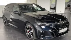 Zwart Gebruikt 2024 BMW 540 M Sport Stationwagen | € 90.800 (Goede deal)