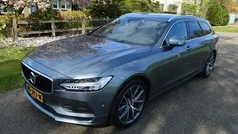 Grijs Gebruikt 2017 Volvo V90 Momentum Stationwagen | € 14.995 (Eerlijke prijs)