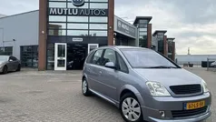 Grijs Gebruikt 2003 Opel Meriva Cosmo MPV | € 1.190 (Eerlijke prijs)