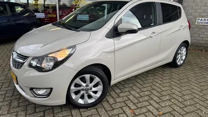 Occasion Opel Karl Innovation 75 PK (55 kW) 2018 Grijs Hatchback