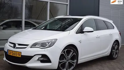 Occasion Opel Astra OPC 170 PK (125 kW) 2015 Wit Stationwagen