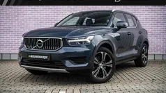 Blauw Gebruikt 2018 Volvo XC40 Inscription SUV | € 32.194 (Eerlijke prijs)