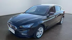 Zwart Gebruikt 2022 Seat Leon Sedan | € 18.490 (Eerlijke prijs)