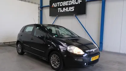 Occasion 2011 Fiat Punto Evo Dynamic Hatchback | € 1.950 (Eerlijke prijs)