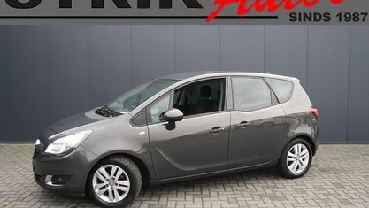 Occasion 2014 Opel Meriva Design Edition MPV | € 3.983 (Eerlijke prijs)