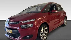 Rood Gebruikt 2016 Citroën C4 Picasso Intensive MPV | € 11.965 (Eerlijke prijs)