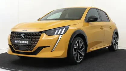 Geel Gebruikt 2021 Peugeot e-208 GTi Hatchback | € 17.425 (Eerlijke prijs)