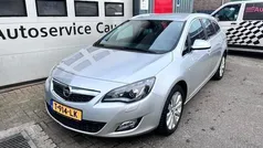 Grijs Gebruikt 2011 Opel Astra Sport Stationwagen | € 5.950 (Eerlijke prijs)