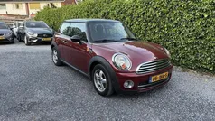 Rood Gebruikt 2009 Mini Cooper Business Hatchback | € 5.445 (Eerlijke prijs)