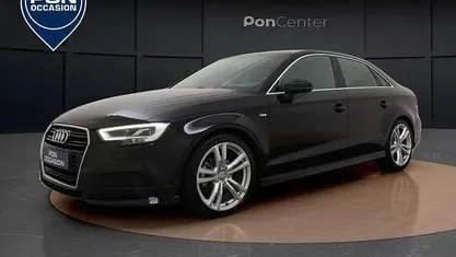 Zwart Gebruikt 2020 Audi A3 S-Line Sedan | € 22.950 (Super prijs)