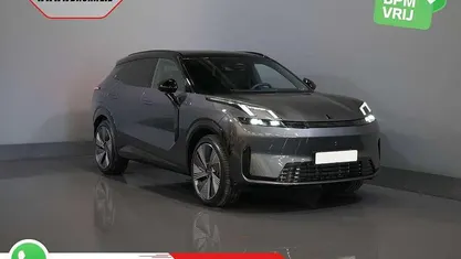 Nieuw Lynk & Co 08 348 PK (255 kW) 2025 Grijs SUV