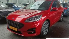 Rood Gebruikt 2023 Ford Kuga ST-Line SUV | € 25.895 (Eerlijke prijs)